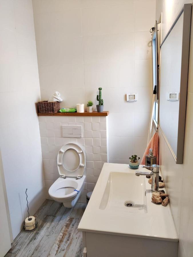 נקודות ריפוי Apartment Tirat Carmel ภายนอก รูปภาพ